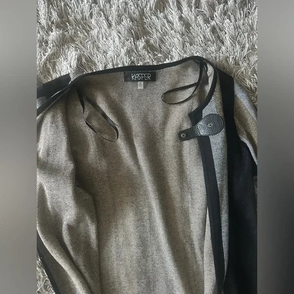 Plaid Open Front Cardigan - Picture 4 of 7